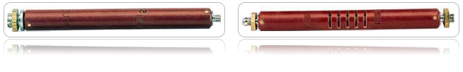 a 7 type fuse on the left and a 11 type fuse on the right